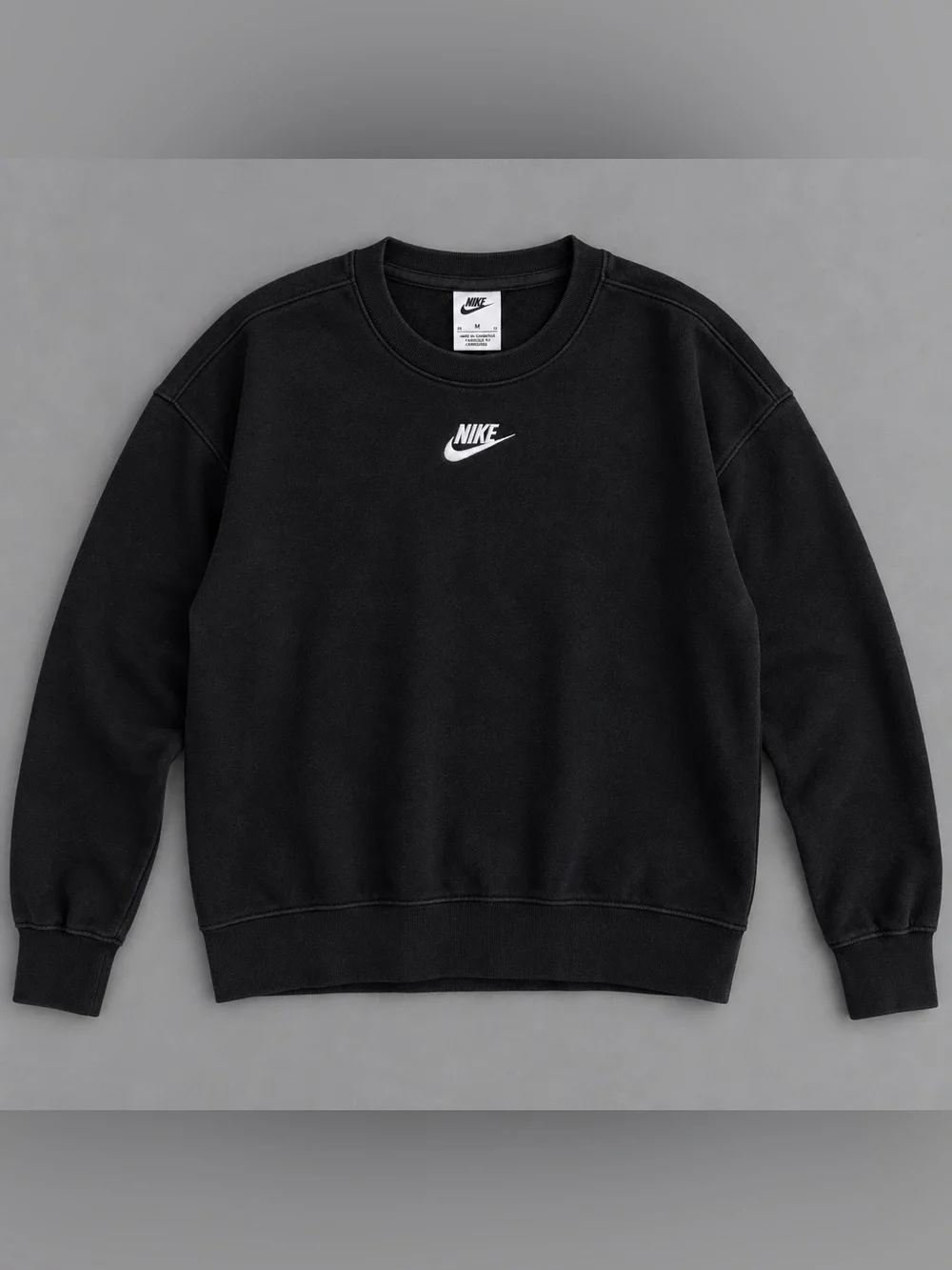 Nike Black Crewneck Sweatshirt Embroidered Swoosh Size M